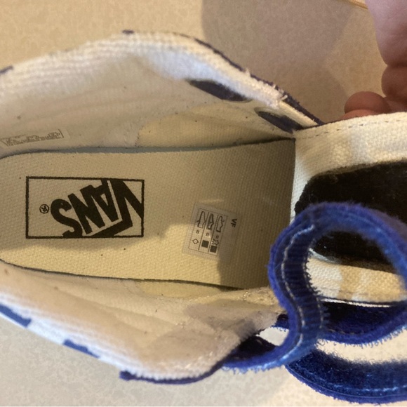 NWOT Vans Toddler High Top - Picture 8 of 9